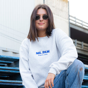 GREY CREWNECK