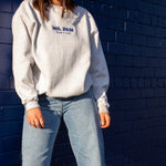 Load image into Gallery viewer, GREY CREWNECK
